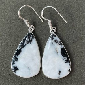 Natural White Buffalo Turquoise Earrings